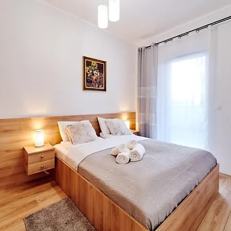 Apartment Laguna Apartament 4 *